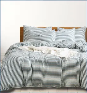 Комплект пододеяльник с наволочками из хлопка с принтом