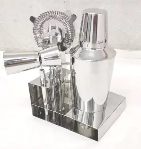 Барный набор из нержавеющей стали с полированной отделкой