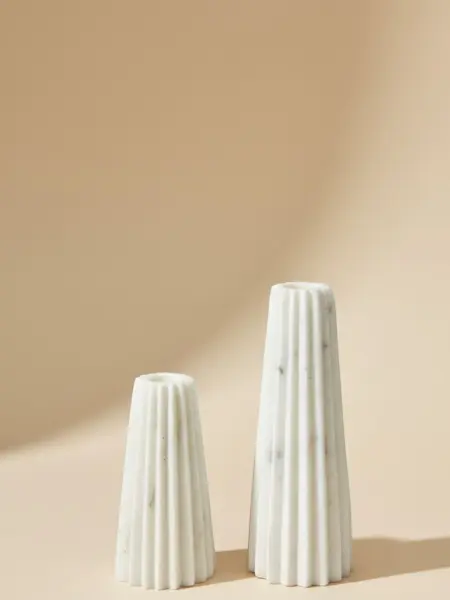 Подсвечник из натурального мрамора